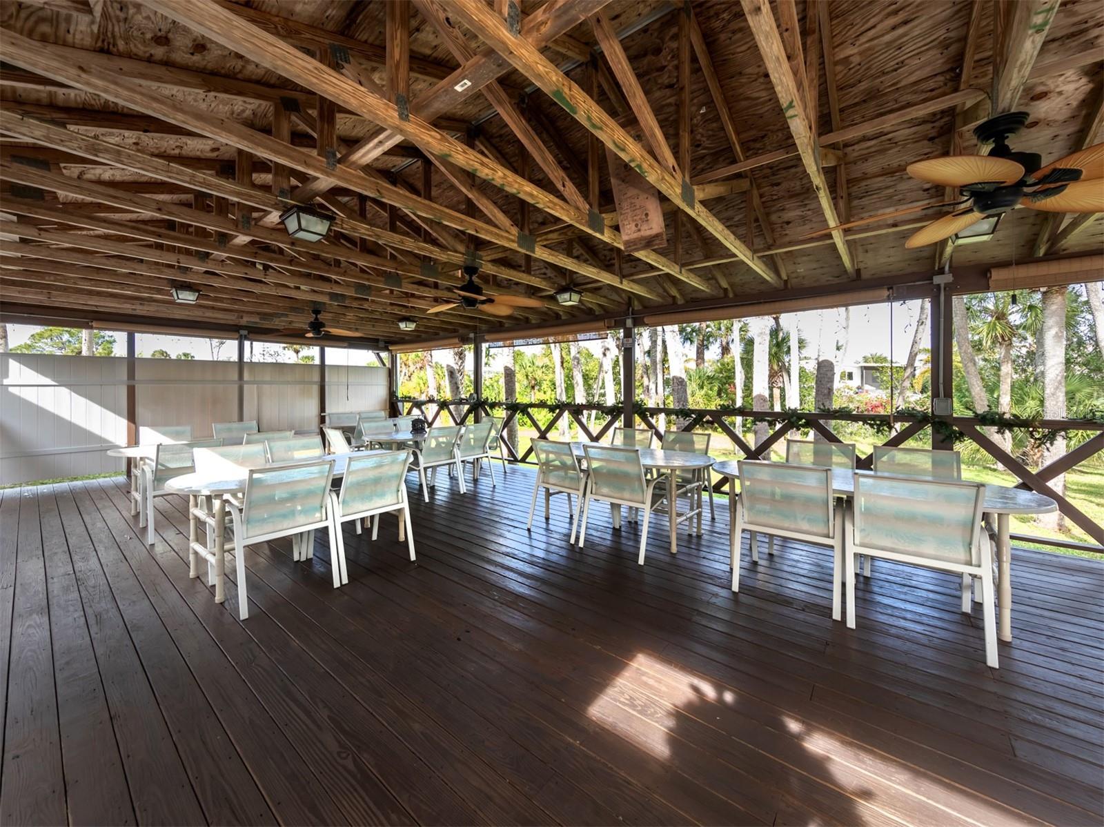 43 CROWN POINT DR, NOKOMIS, FL, 34275