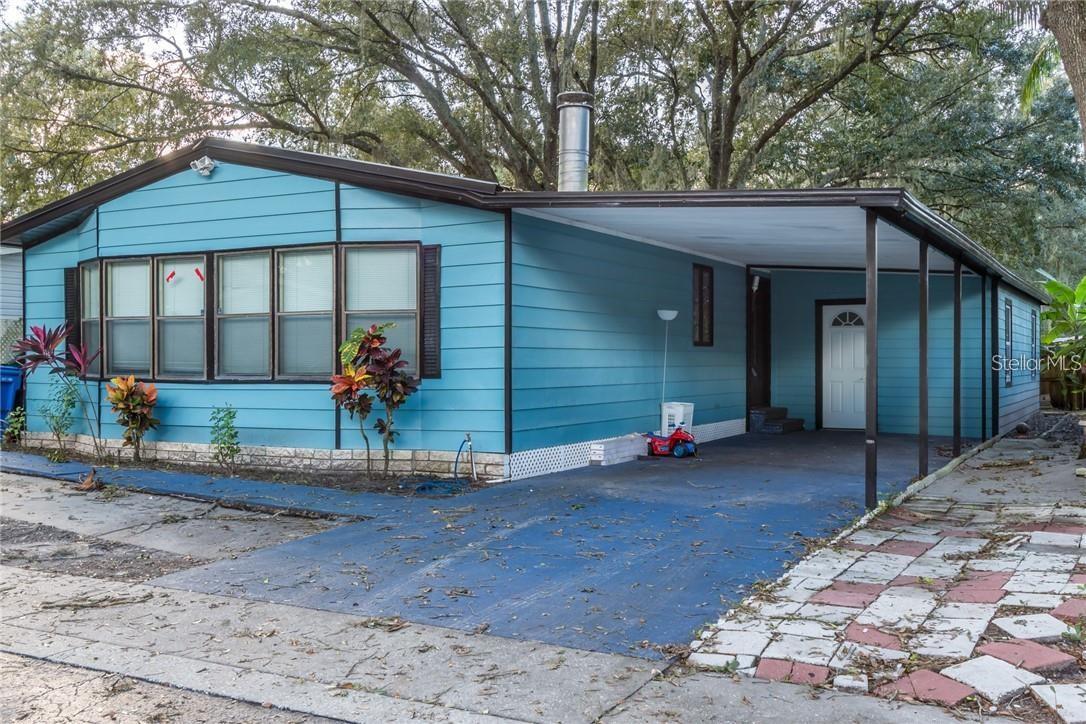 10559 BAY HILLS CIR, THONOTOSASSA, FL, 33592