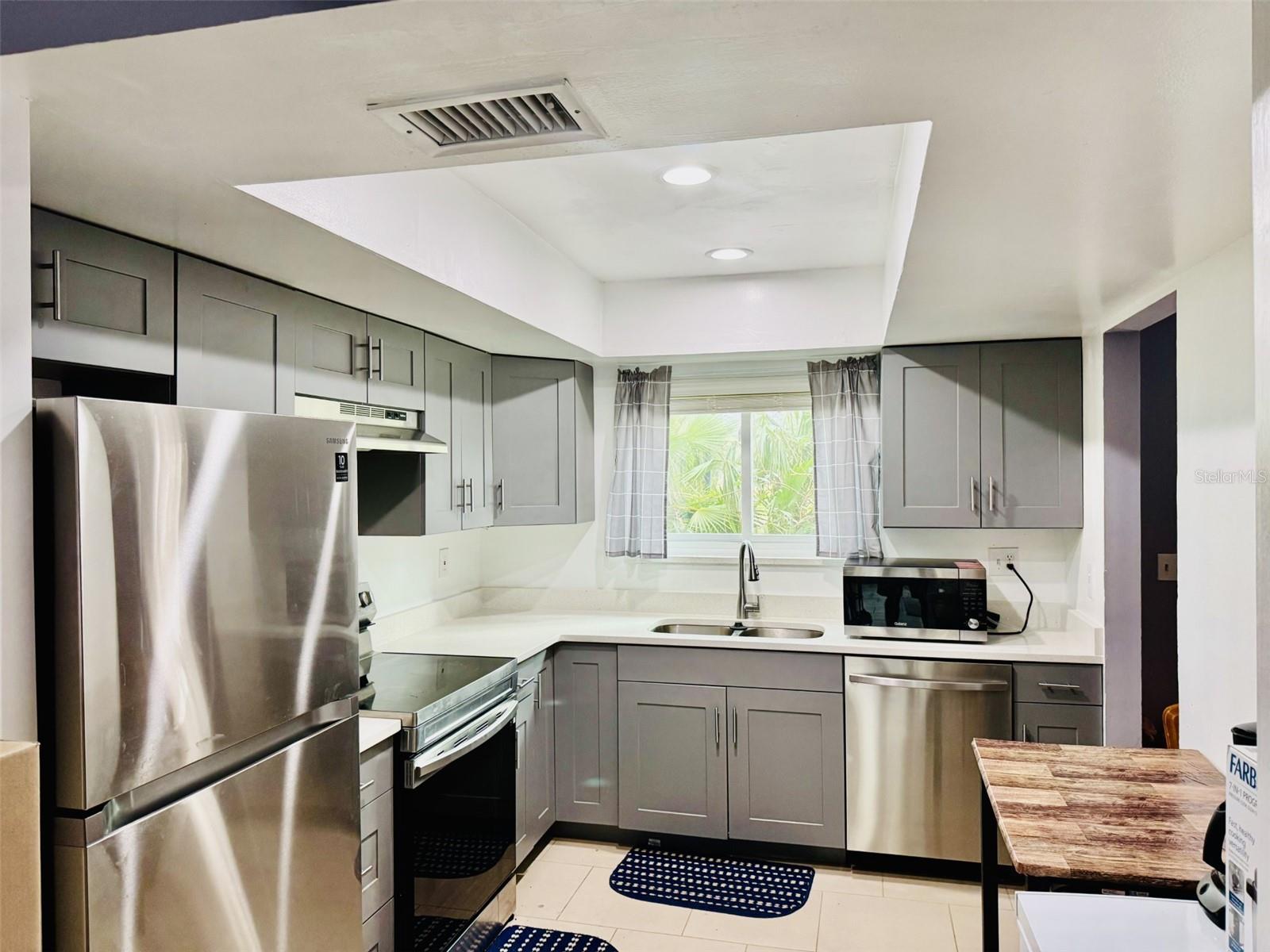 5801 16TH ST S #2, ST PETERSBURG, FL, 33705