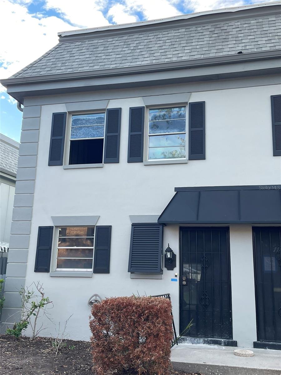 1151 RUE DES CHATEAUX, ST PETERSBURG, FL, 33707