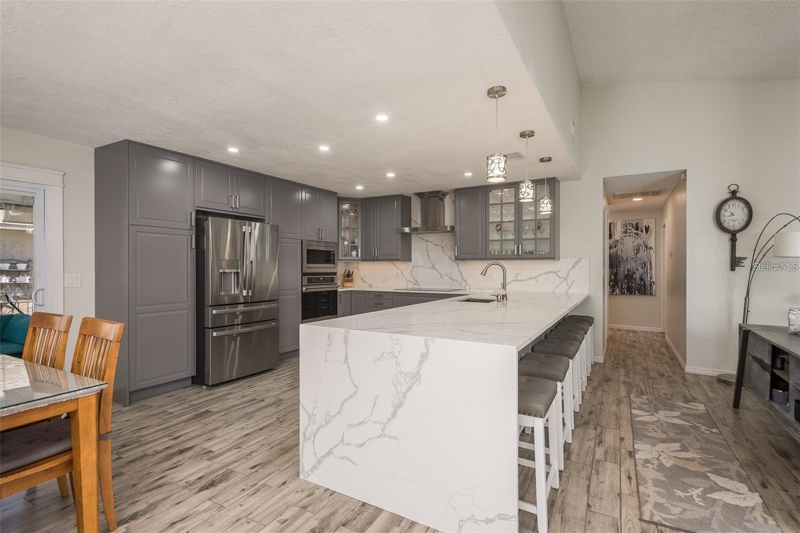 735 BONNIE BLVD, PALM HARBOR, FL, 34684