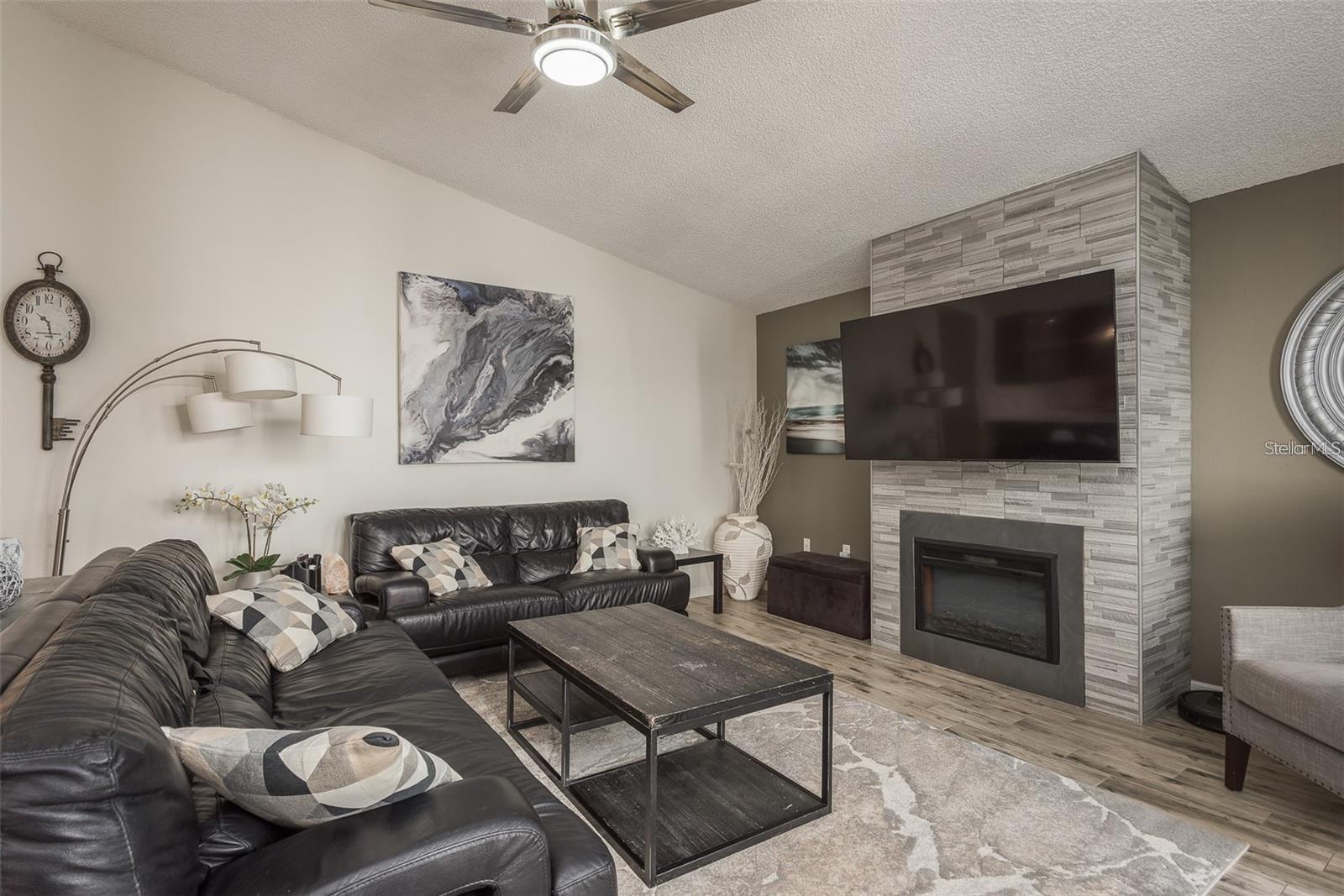 735 BONNIE BLVD, PALM HARBOR, FL, 34684