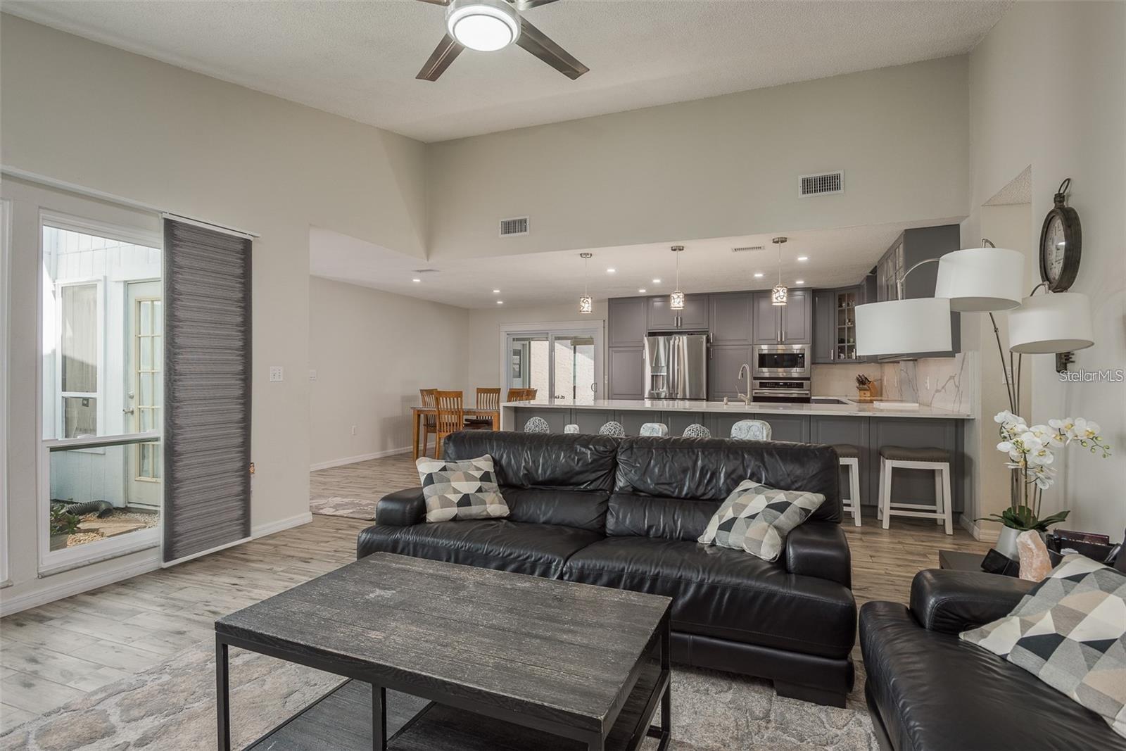 735 BONNIE BLVD, PALM HARBOR, FL, 34684