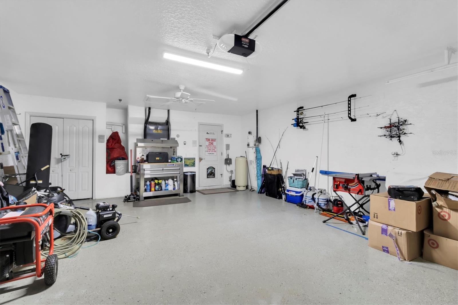 16216 HERON HILLS DR, SPRING HILL, FL, 34610