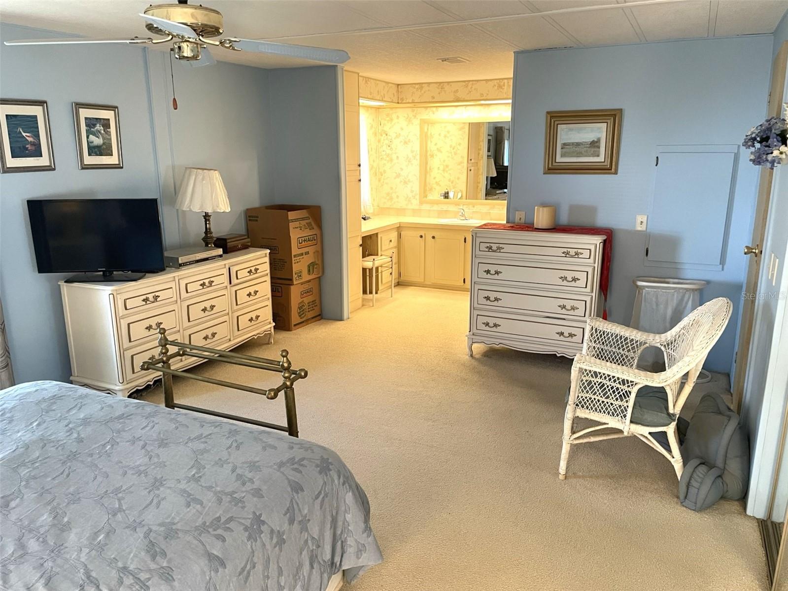 375 CATAMARAN CT, NORTH PORT, FL, 34287