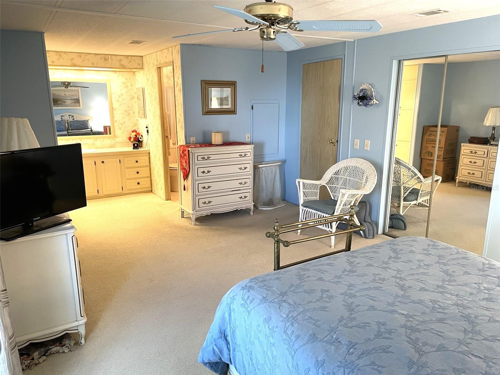 375 CATAMARAN CT, NORTH PORT, FL, 34287