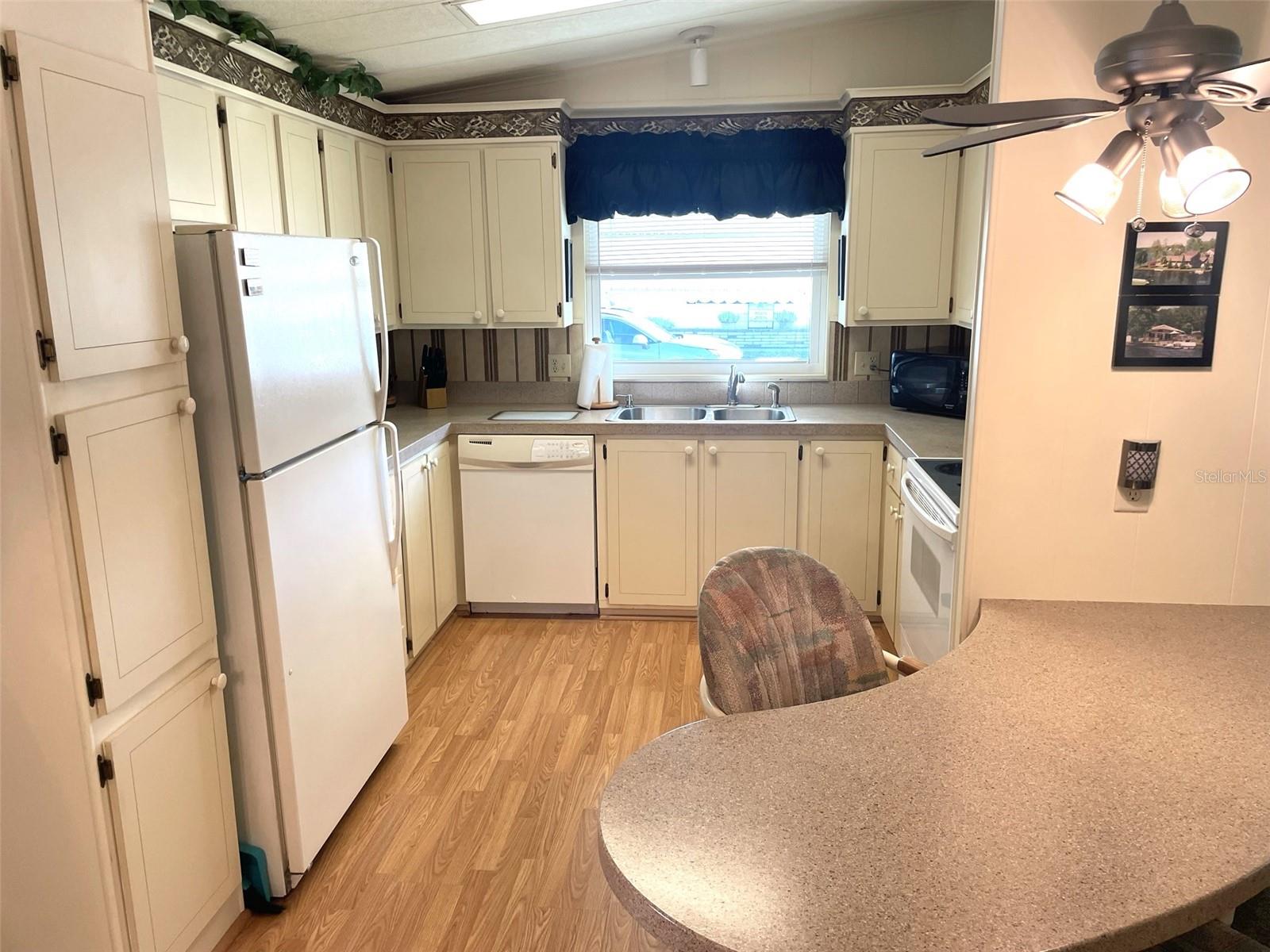 375 CATAMARAN CT, NORTH PORT, FL, 34287