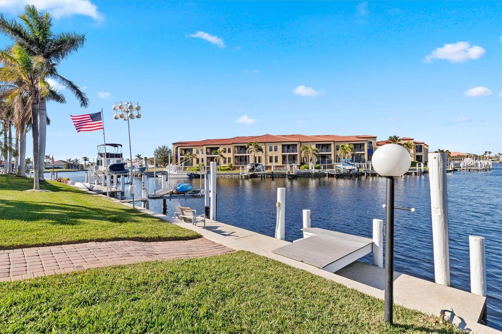 1460 RAVEN CT, PUNTA GORDA, FL, 33950