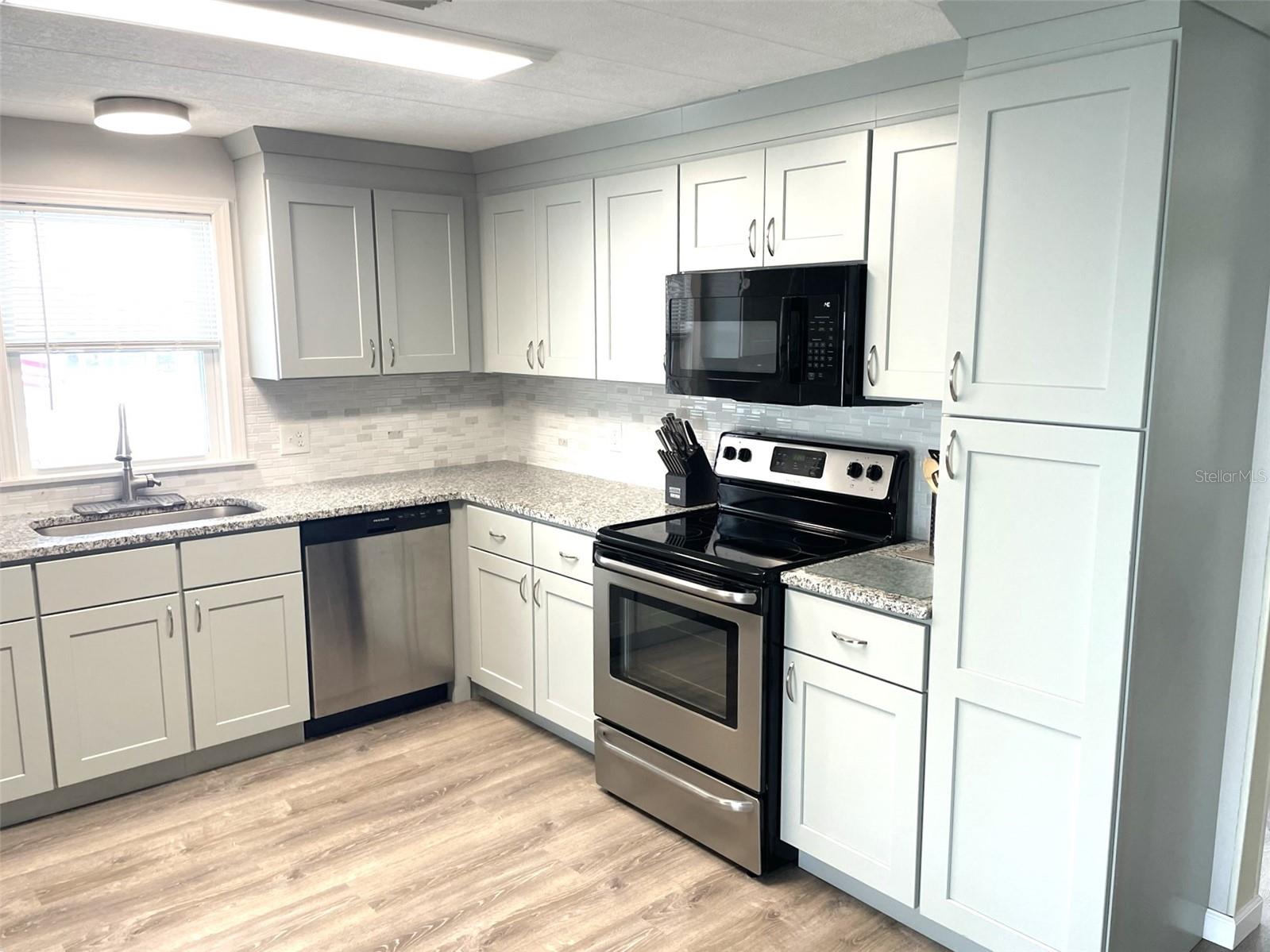 28 CASTAWAY CT, NORTH PORT, FL, 34287