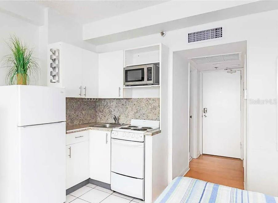 6345 COLLINS AVE #819, MIAMI BEACH, FL, 33141