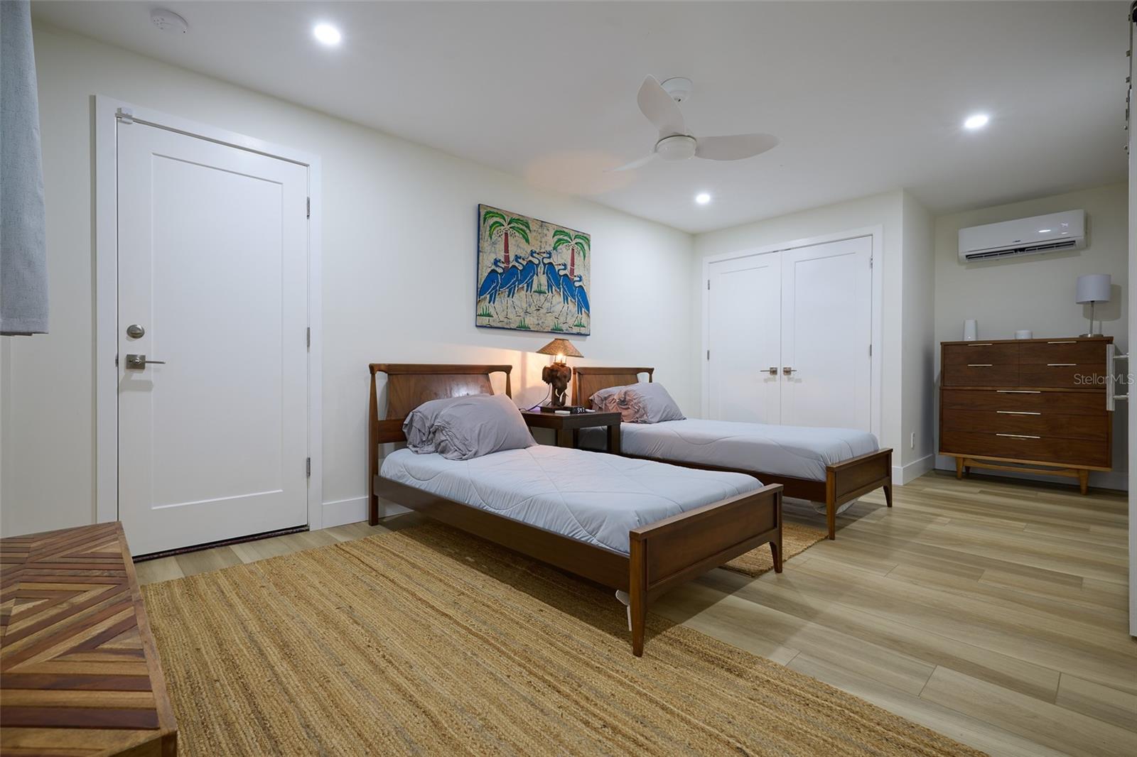 806 PALMER ST, ORLANDO, FL, 32801