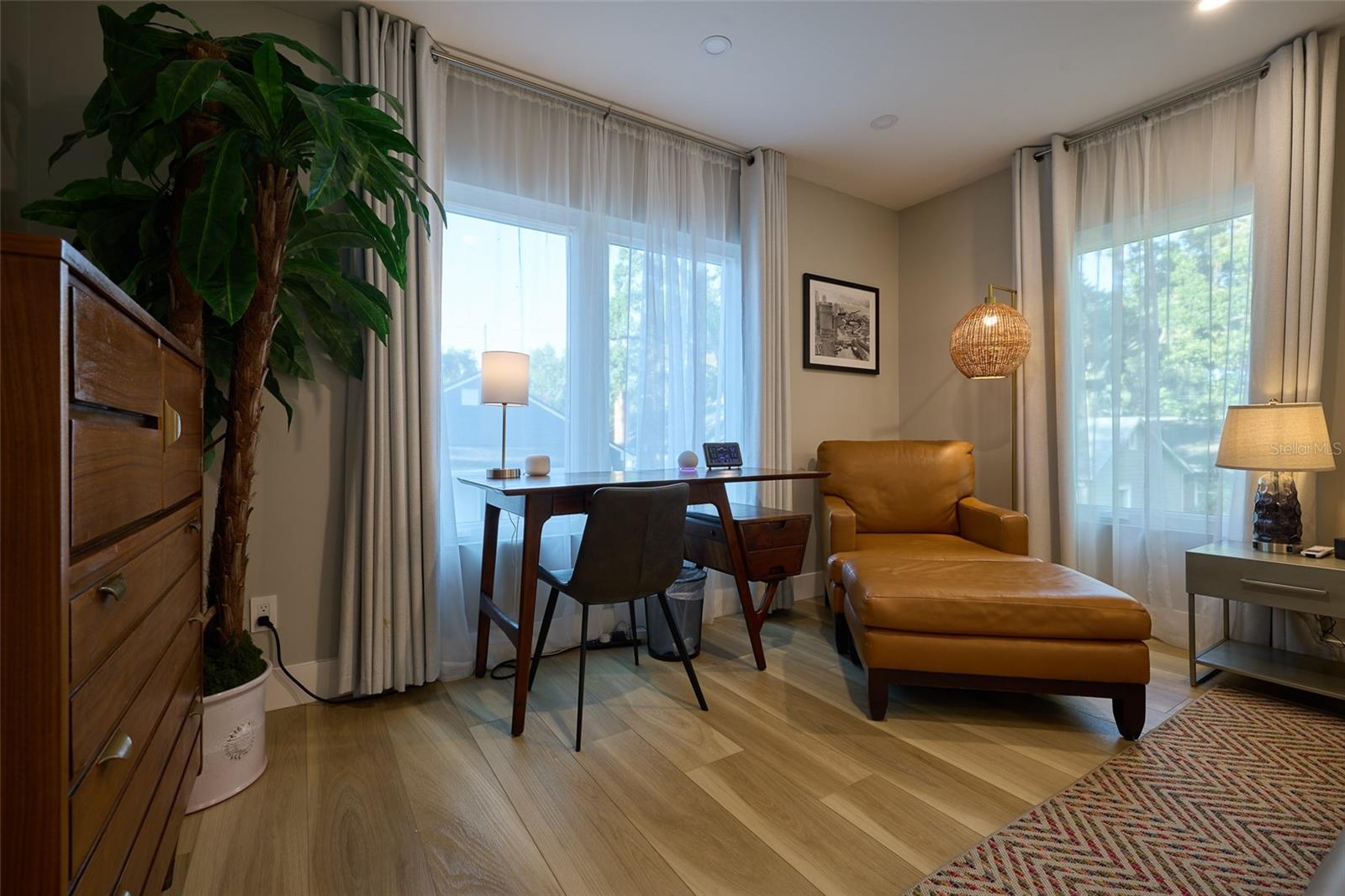 806 PALMER ST, ORLANDO, FL, 32801