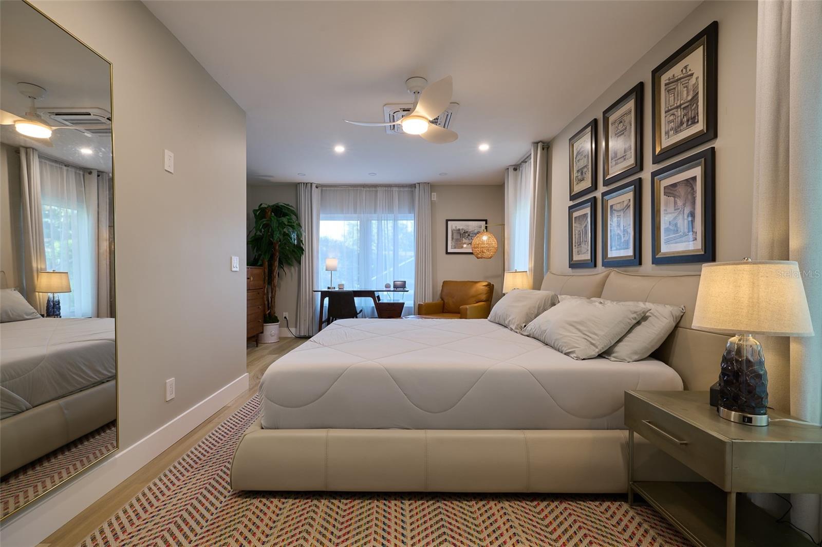 806 PALMER ST, ORLANDO, FL, 32801