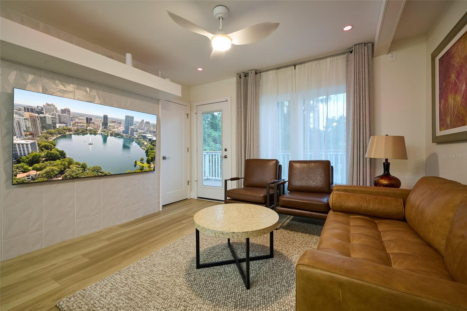 806 PALMER ST, ORLANDO, FL, 32801