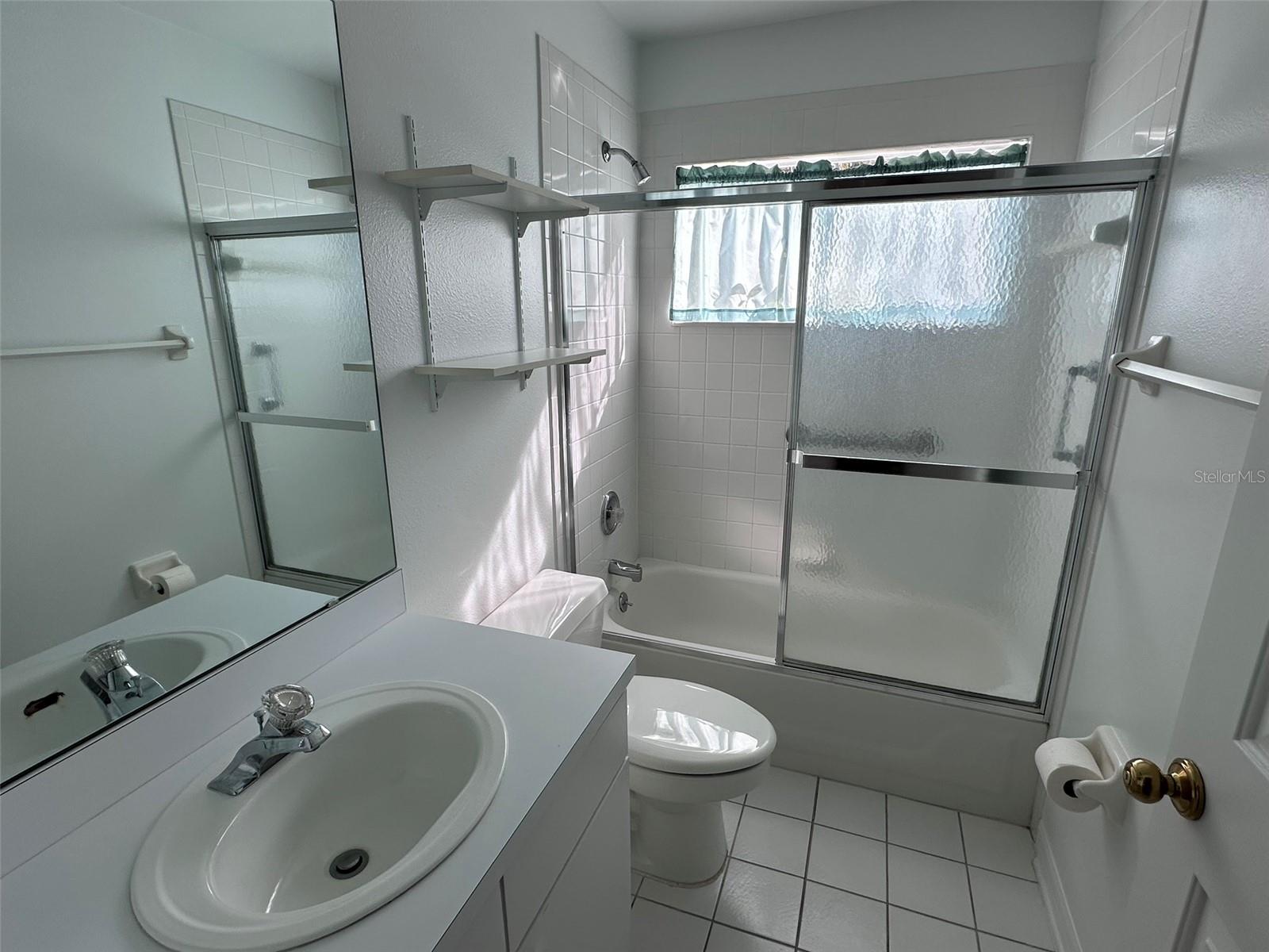 1895 COUNTRY CLUB BLVD, MOUNT DORA, FL, 32757