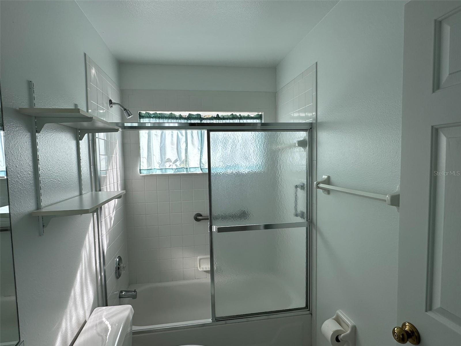 1895 COUNTRY CLUB BLVD, MOUNT DORA, FL, 32757