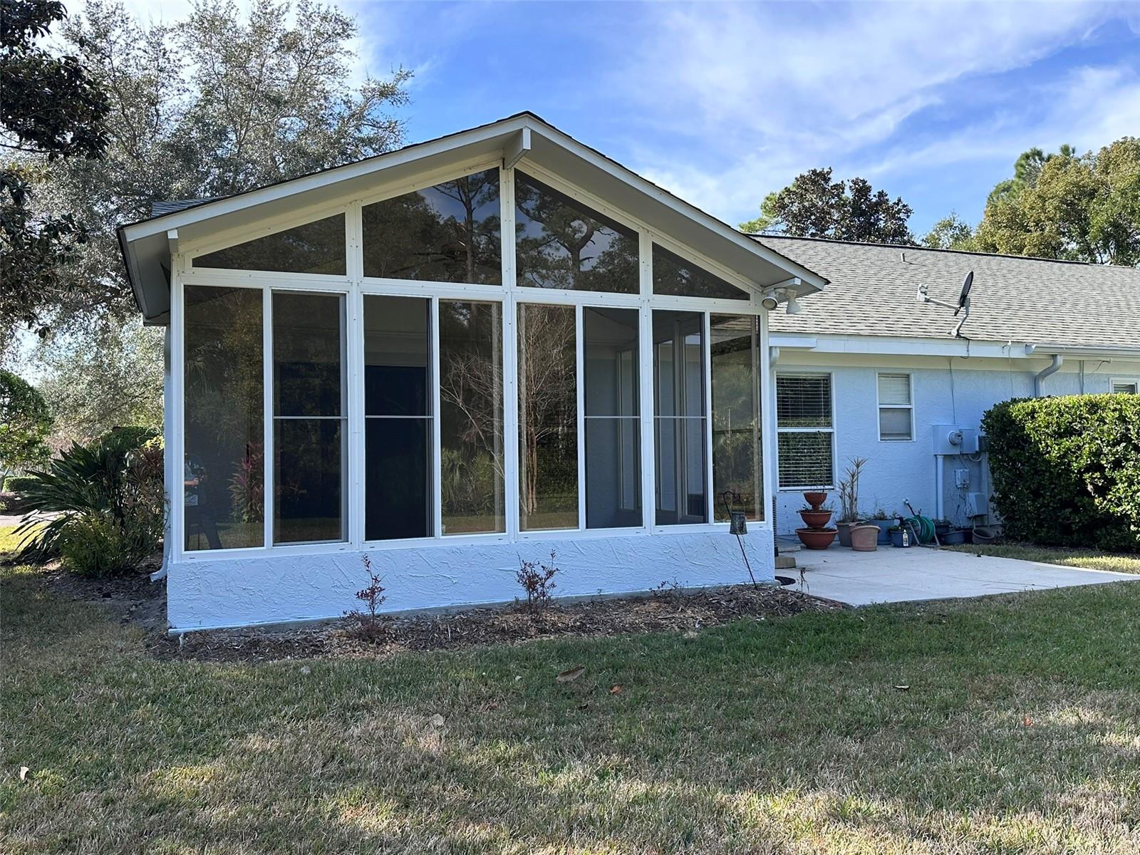 1895 COUNTRY CLUB BLVD, MOUNT DORA, FL, 32757