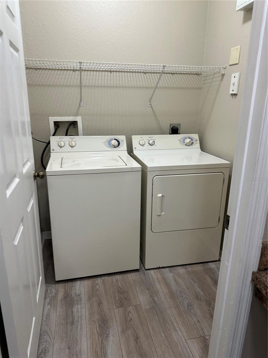 10025 COURTNEY PALMS BLVD #101, TAMPA, FL, 33619