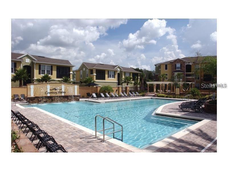 10025 COURTNEY PALMS BLVD #101, TAMPA, FL, 33619