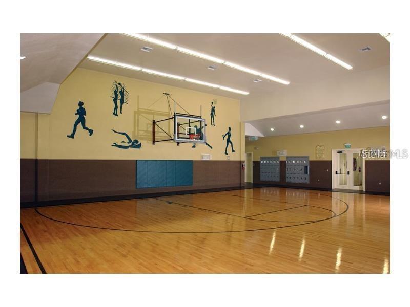10025 COURTNEY PALMS BLVD #101, TAMPA, FL, 33619