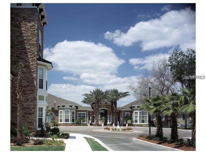 10025 COURTNEY PALMS BLVD #101, TAMPA, FL, 33619