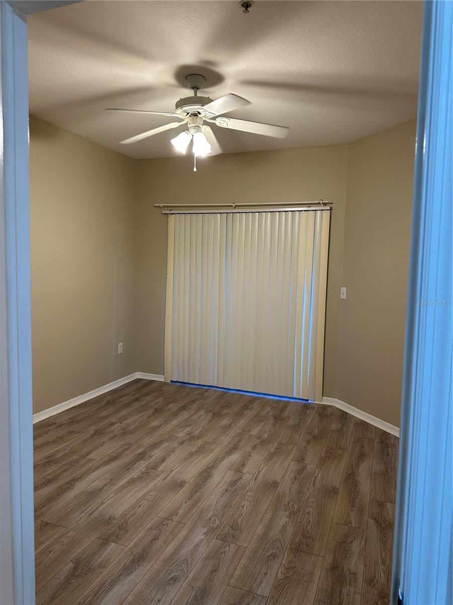 10025 COURTNEY PALMS BLVD #101, TAMPA, FL, 33619