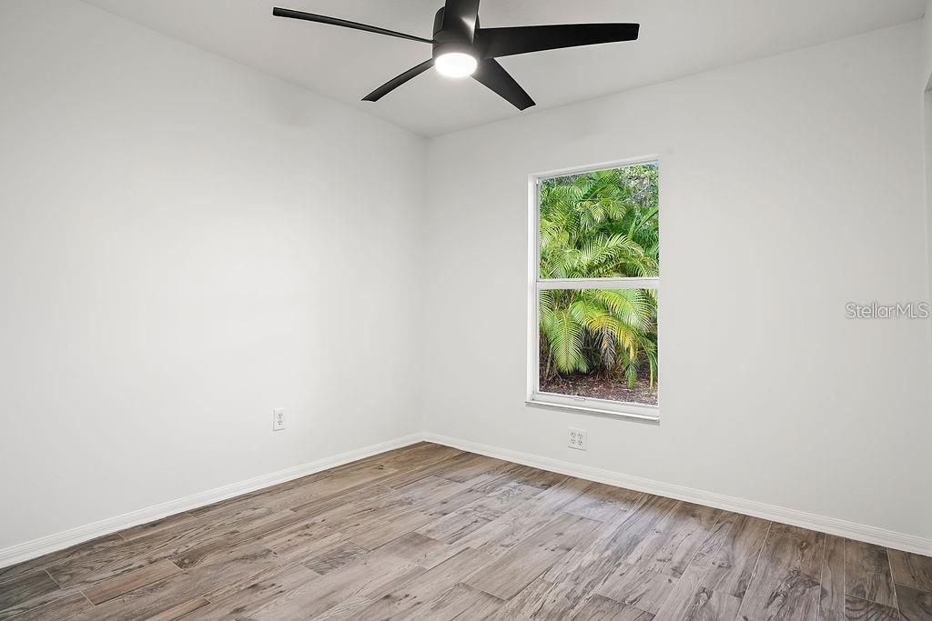 1208 TARPON AVE, SARASOTA, FL, 34237