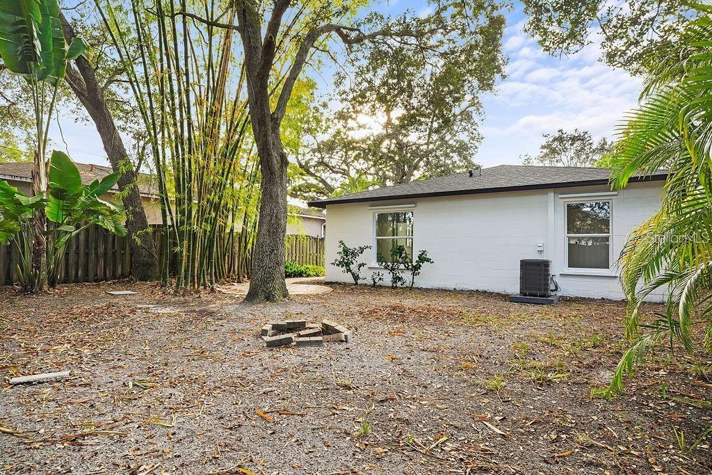 1208 TARPON AVE, SARASOTA, FL, 34237