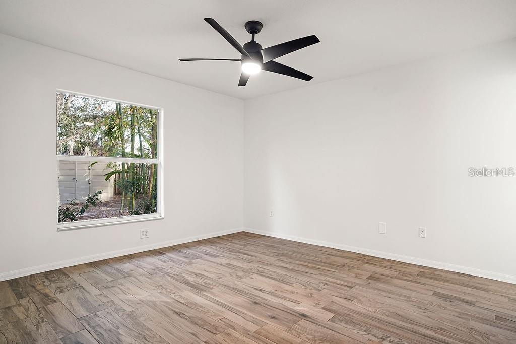 1208 TARPON AVE, SARASOTA, FL, 34237