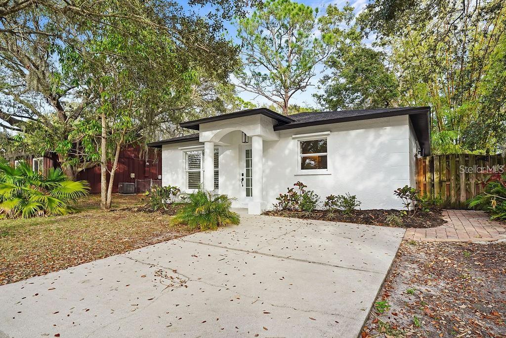 1208 TARPON AVE, SARASOTA, FL, 34237