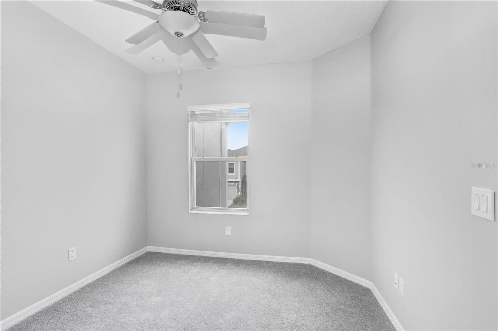 31894 BLUE PASSING LOOP, WESLEY CHAPEL, FL, 33545