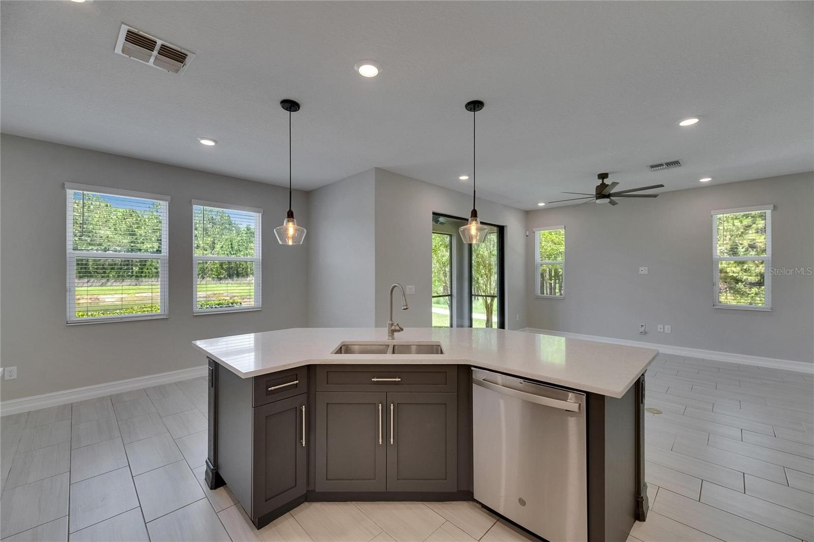 4899 ISOLA CT, WESLEY CHAPEL, FL, 33543