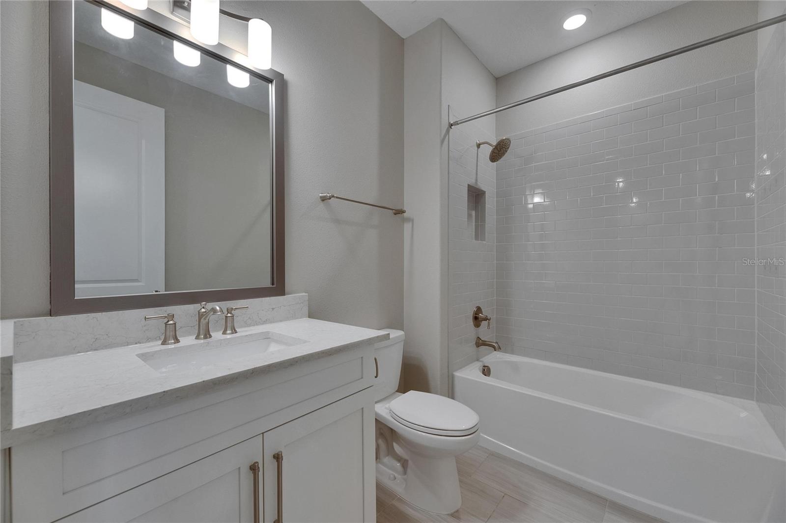 4899 ISOLA CT, WESLEY CHAPEL, FL, 33543