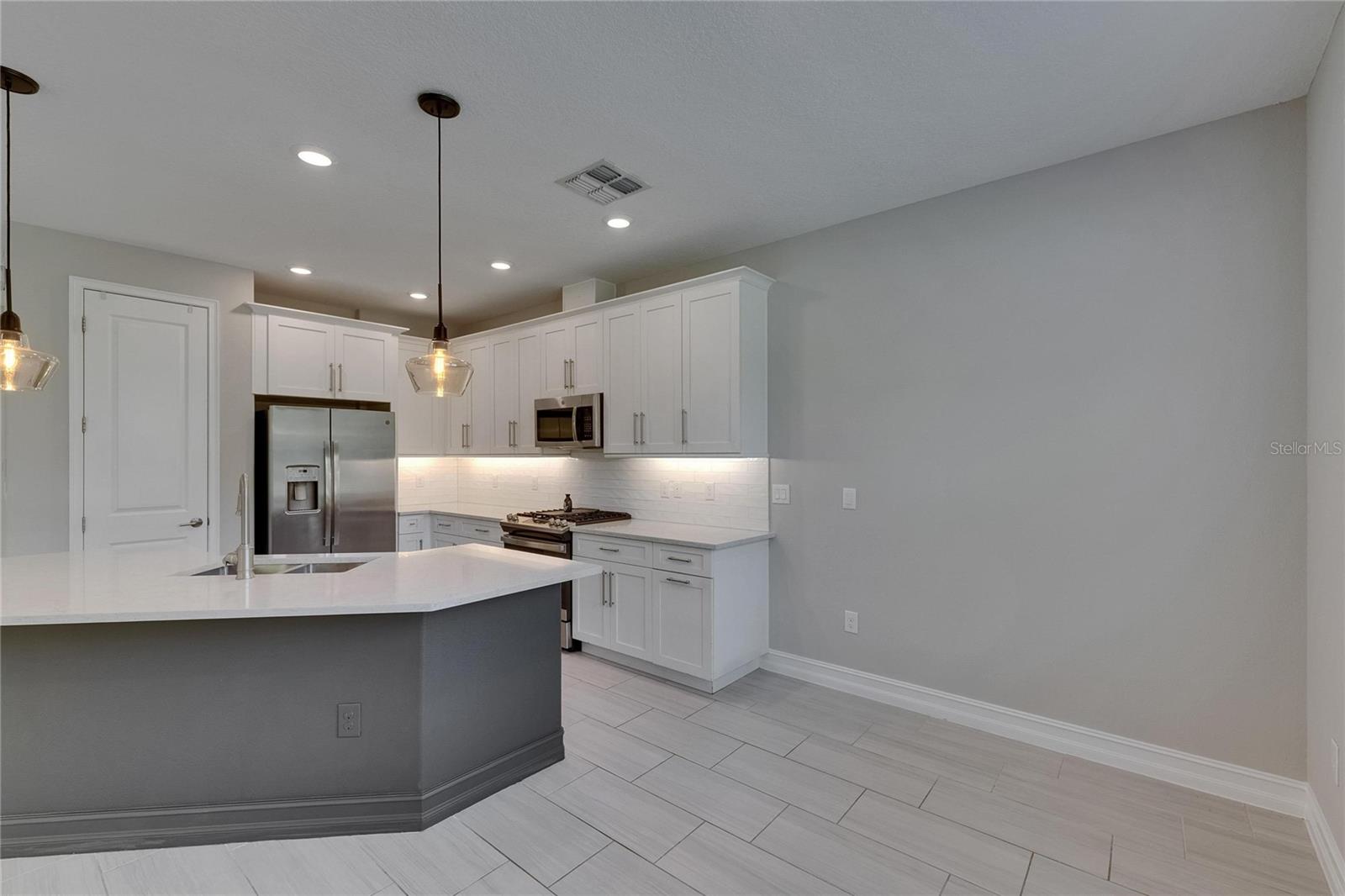 4899 ISOLA CT, WESLEY CHAPEL, FL, 33543