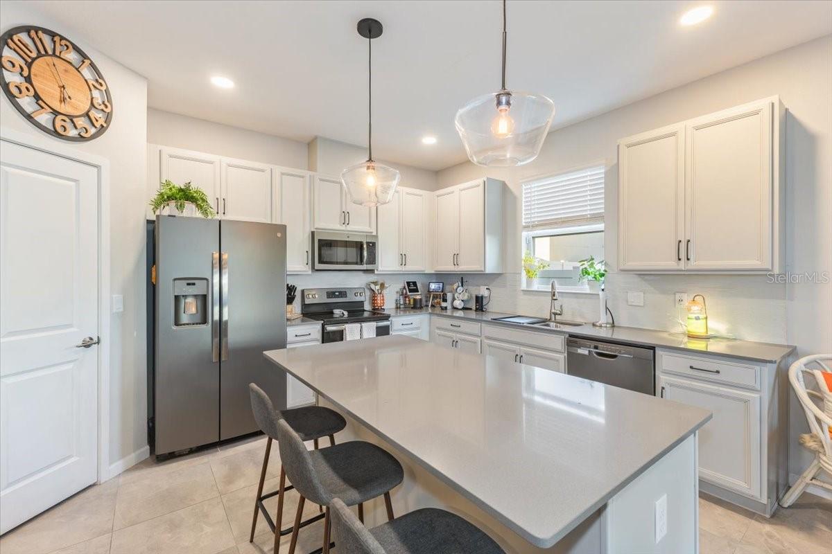 1860 BLACK MAPLE PL, OCOEE, FL, 34761