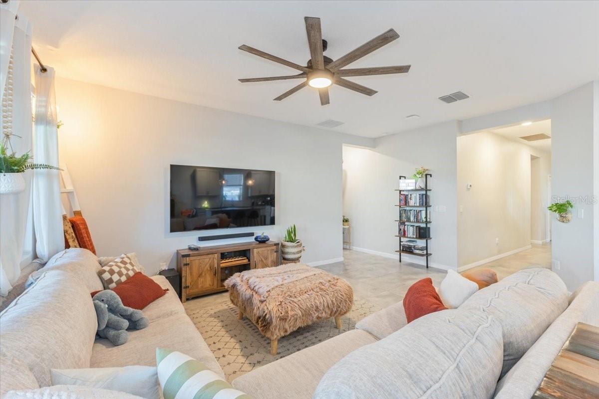 1860 BLACK MAPLE PL, OCOEE, FL, 34761