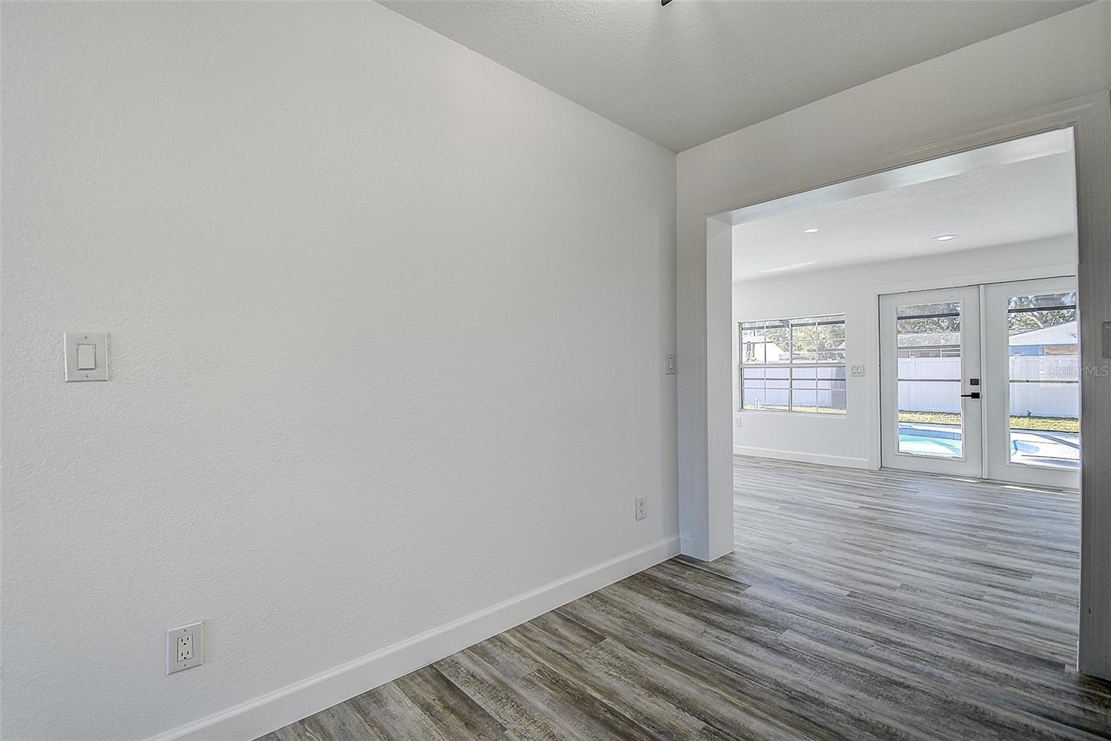 9750 68TH ST N, PINELLAS PARK, FL, 33782