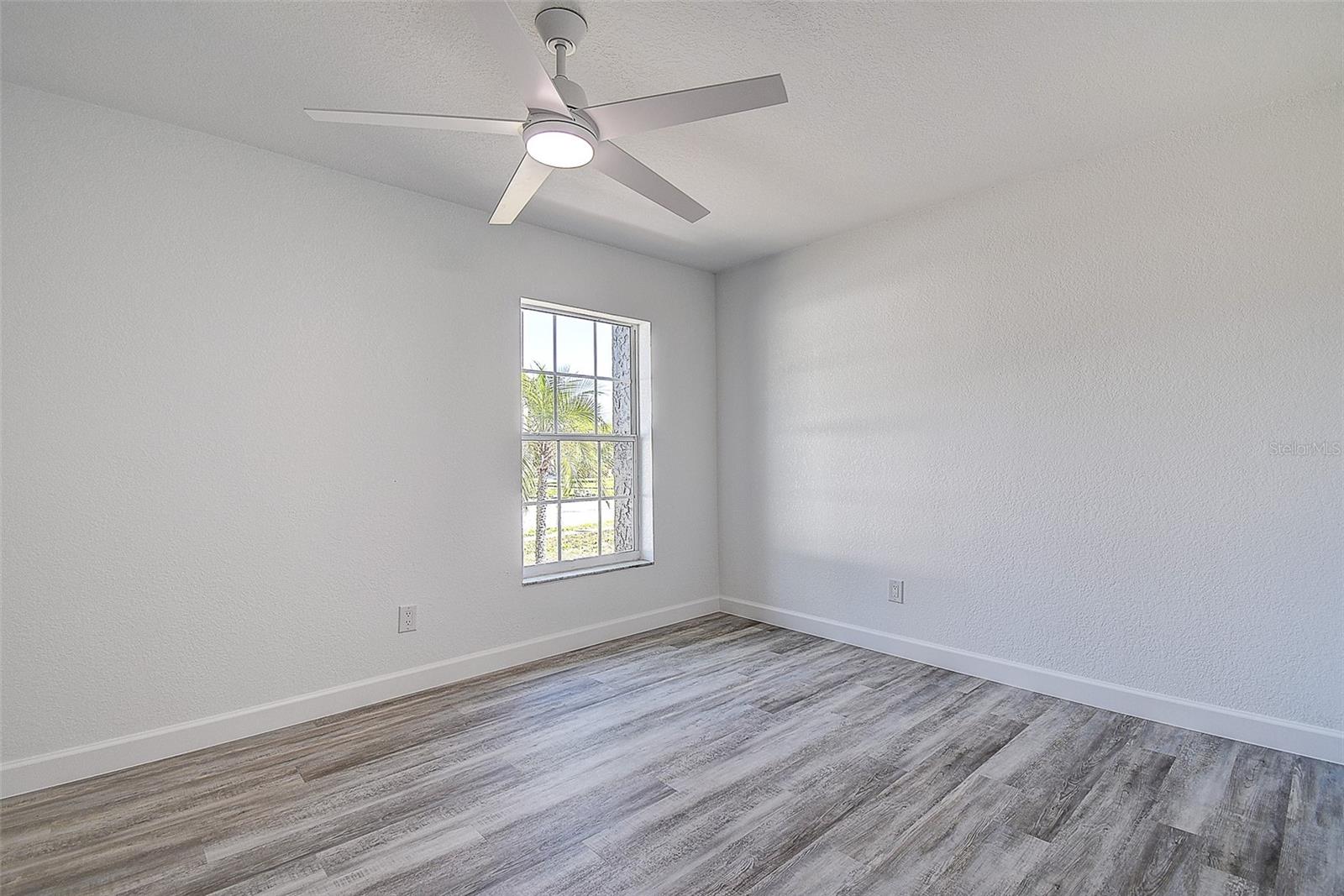 9750 68TH ST N, PINELLAS PARK, FL, 33782