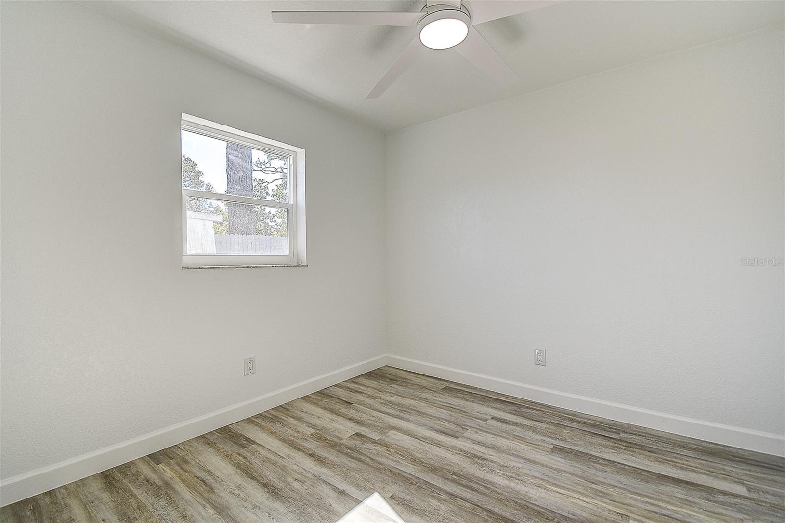 9750 68TH ST N, PINELLAS PARK, FL, 33782