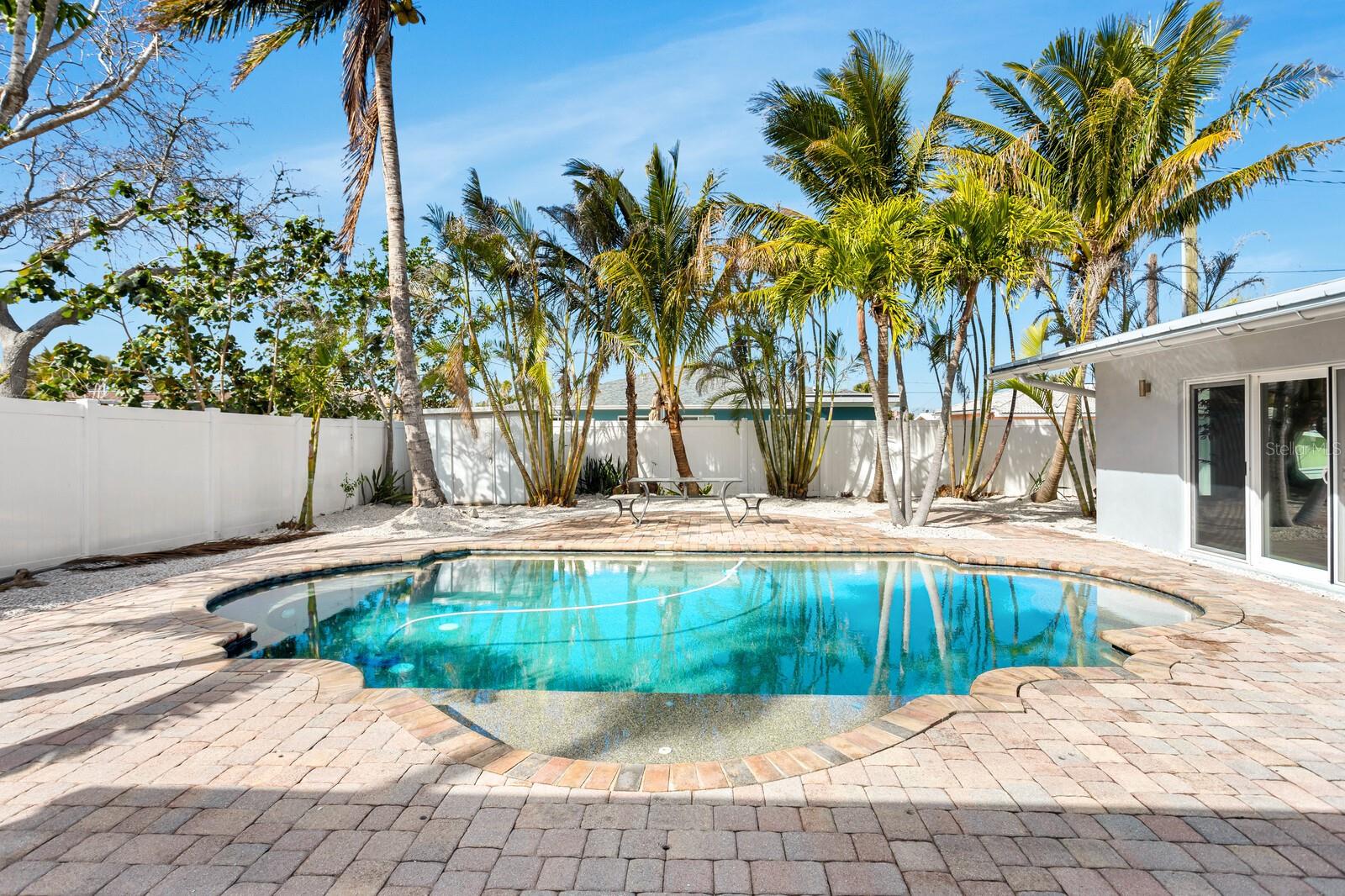 2740 E VINA DEL MAR BLVD, ST PETE BEACH, FL, 33706