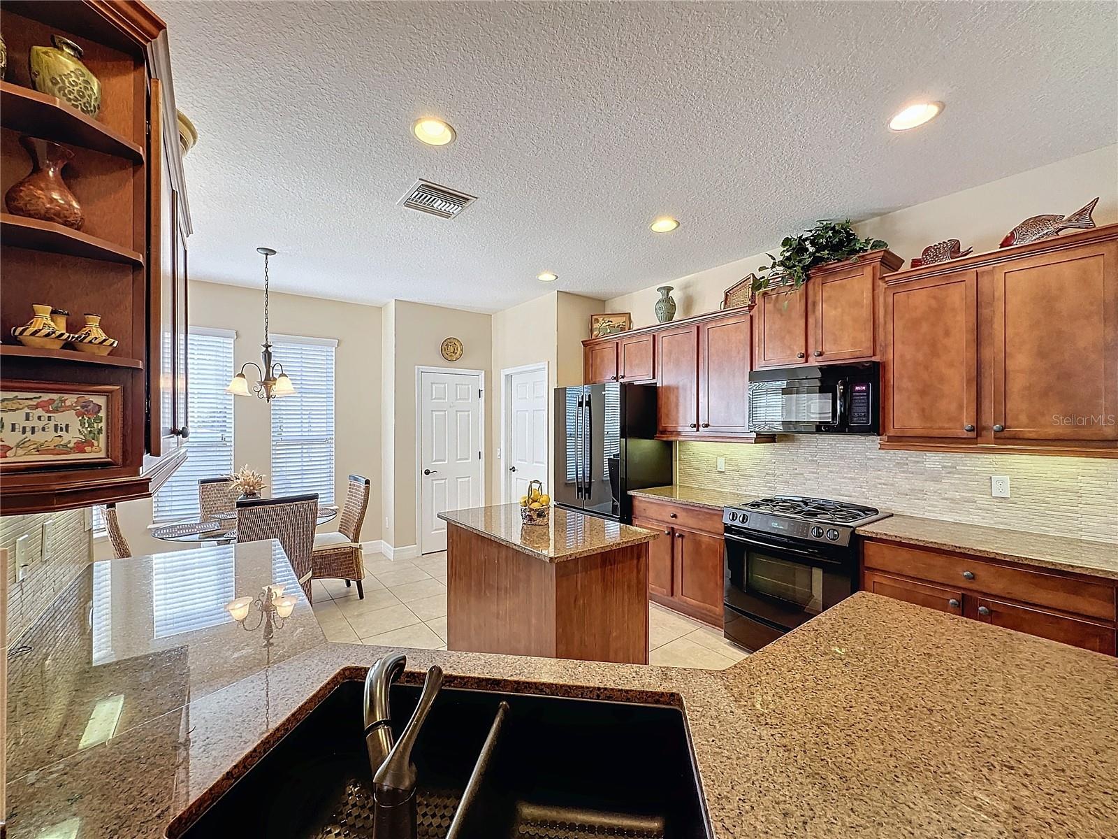 107 CUPANIA CT, GROVELAND, FL, 34736