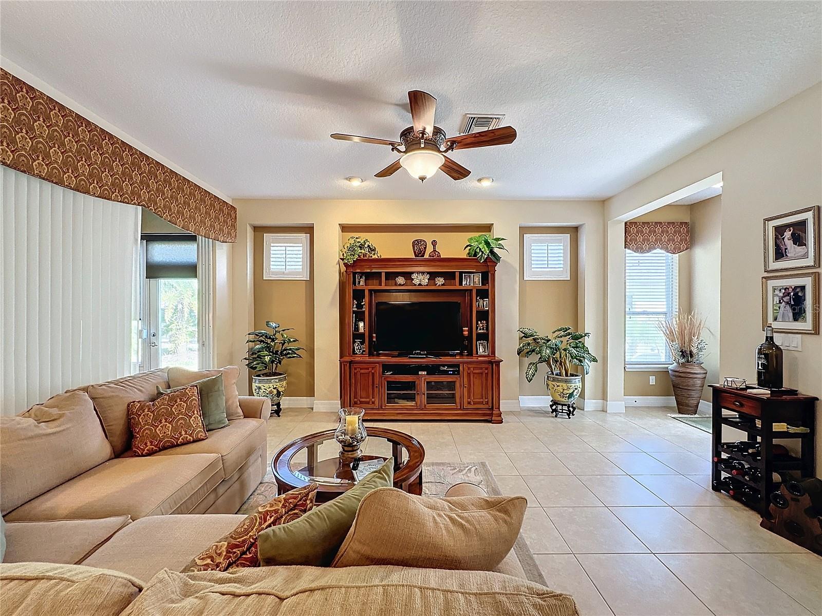 107 CUPANIA CT, GROVELAND, FL, 34736