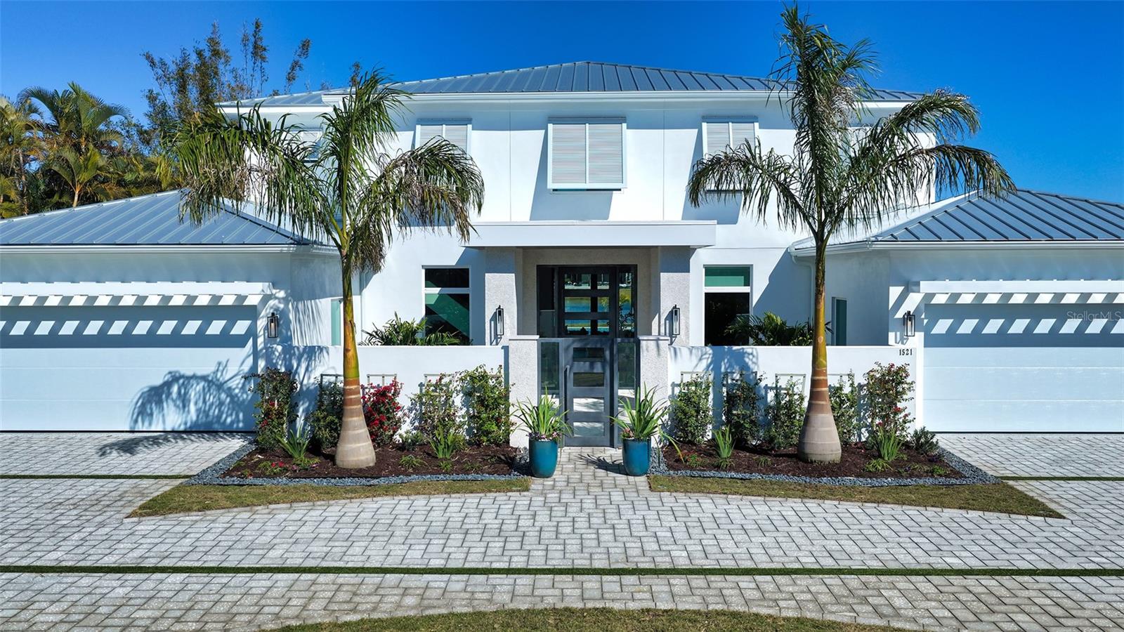 A4637673 Property Photo