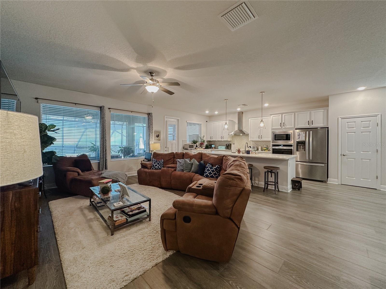 5709 CAMILA SONG LN, TAMPA, FL, 33625