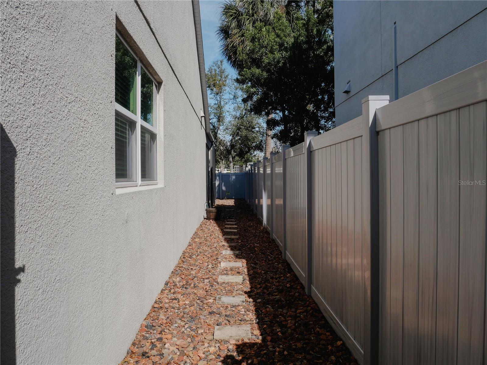 5709 CAMILA SONG LN, TAMPA, FL, 33625