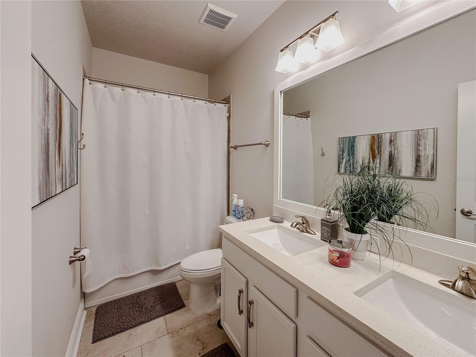 5709 CAMILA SONG LN, TAMPA, FL, 33625