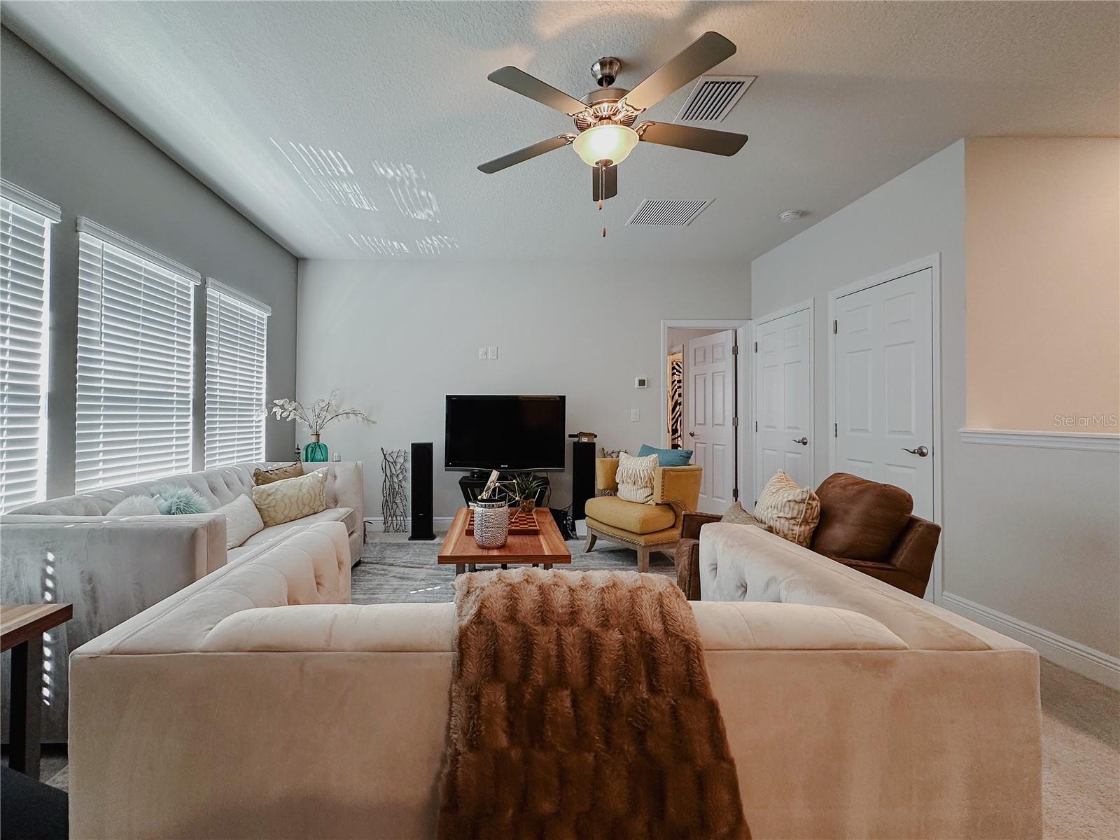 5709 CAMILA SONG LN, TAMPA, FL, 33625