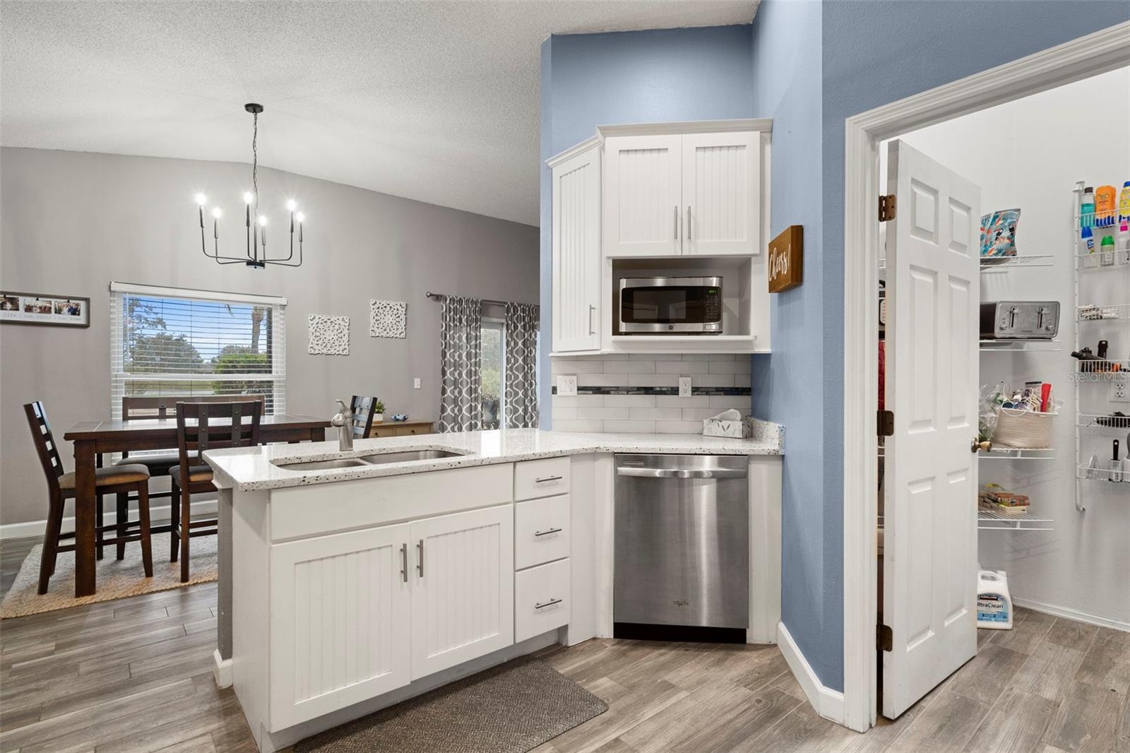 6257 WEYMOUTH DR, SARASOTA, FL, 34238
