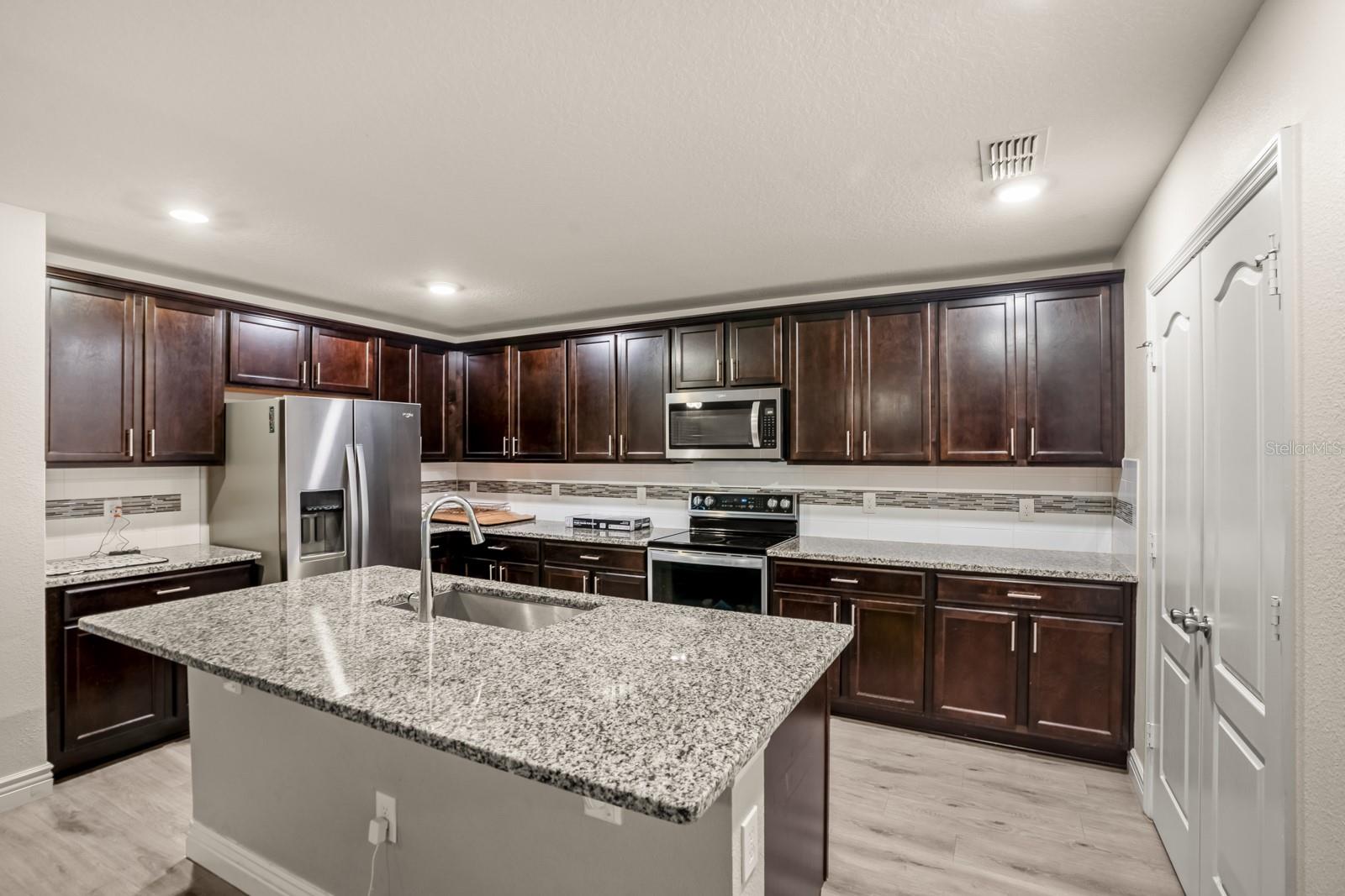 13881 RUSHING CREEK RUN, ORLANDO, FL, 32824