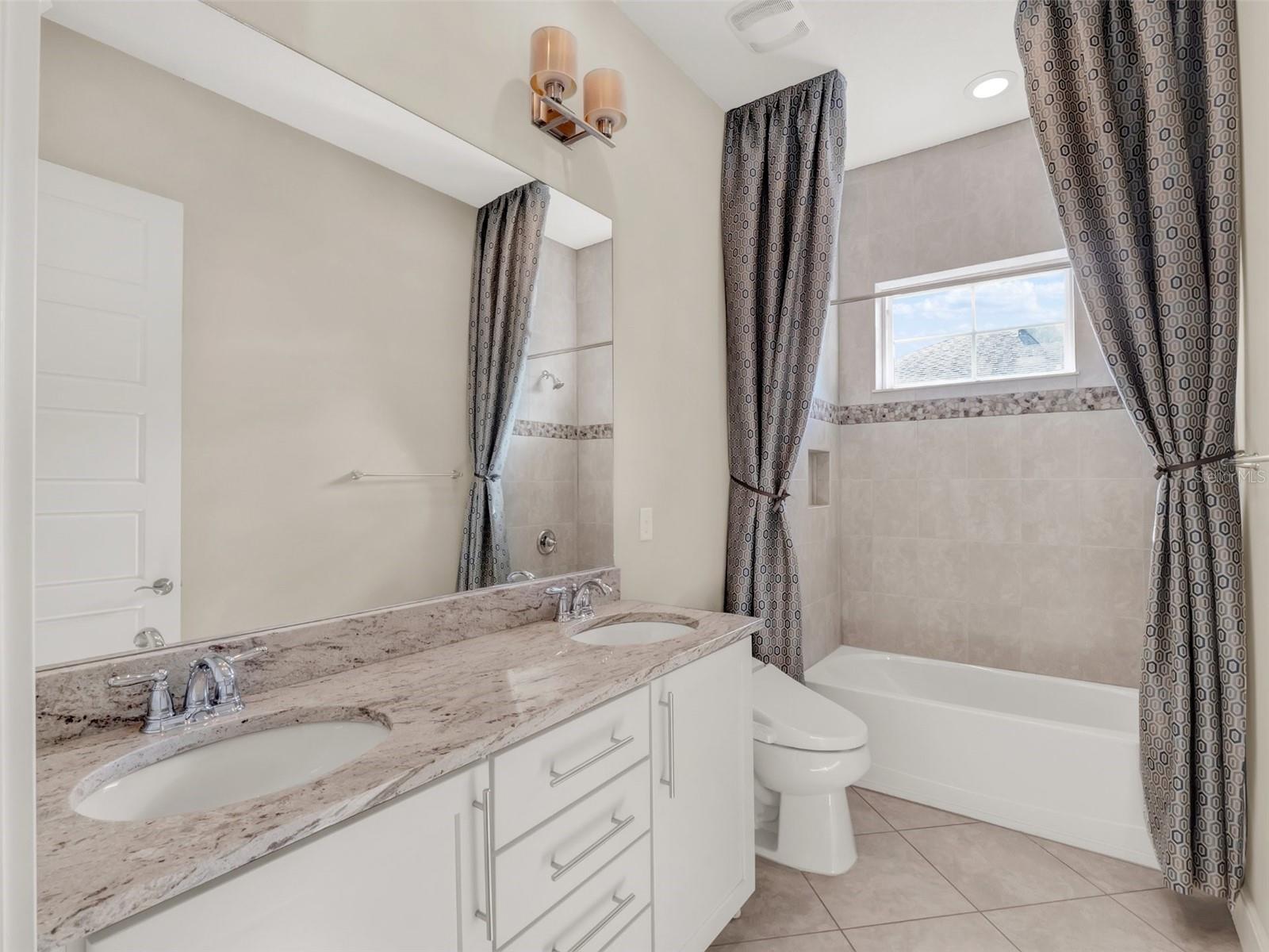 8758 PINTER ST, ORLANDO, FL, 32827